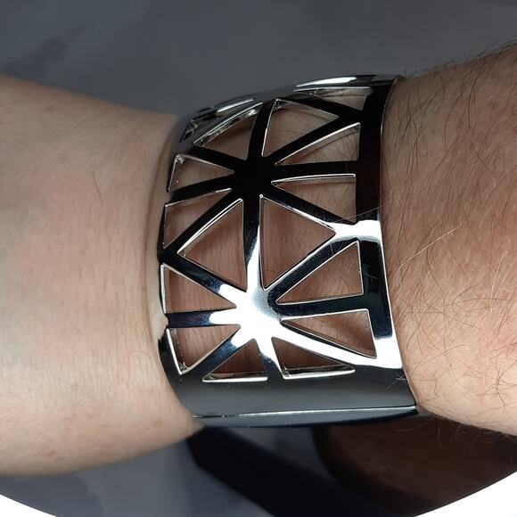 Silver Wide Laser Cut Hinge Cuff Bracelet - Picture 5 of 6